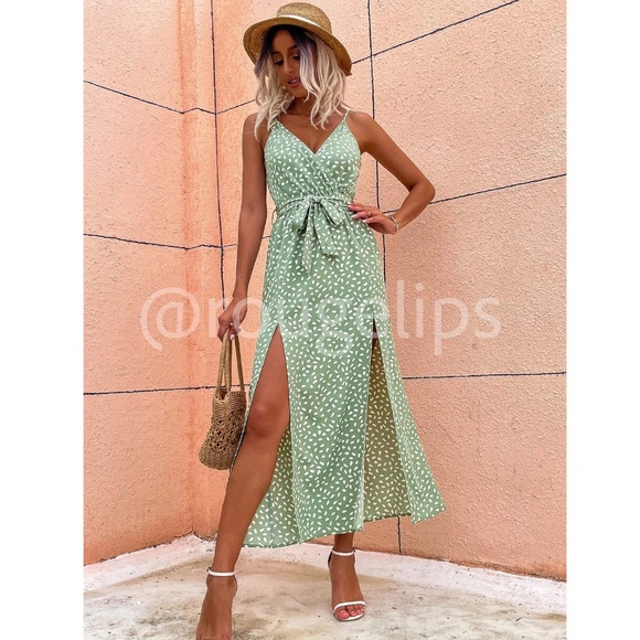 Green Spotted Print Long Dress V-Neck Tie Belt Cami - Picture 3 of 11